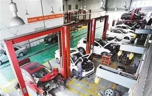 驚天秘聞: 開車去4S店做保養(yǎng)要花多少錢？