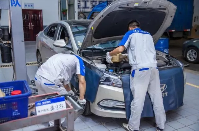 驚天秘聞: 開車去4S店做保養(yǎng)要花多少錢？