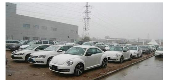 白色的車有這么多缺點(diǎn)！為什么近25%的車主還買它？